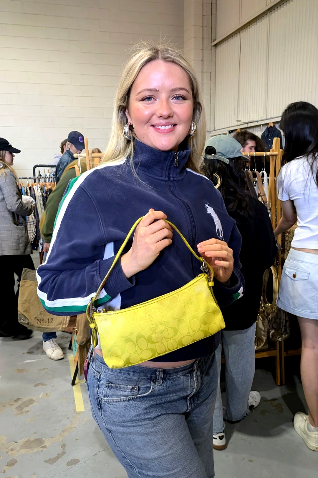 market customer photo