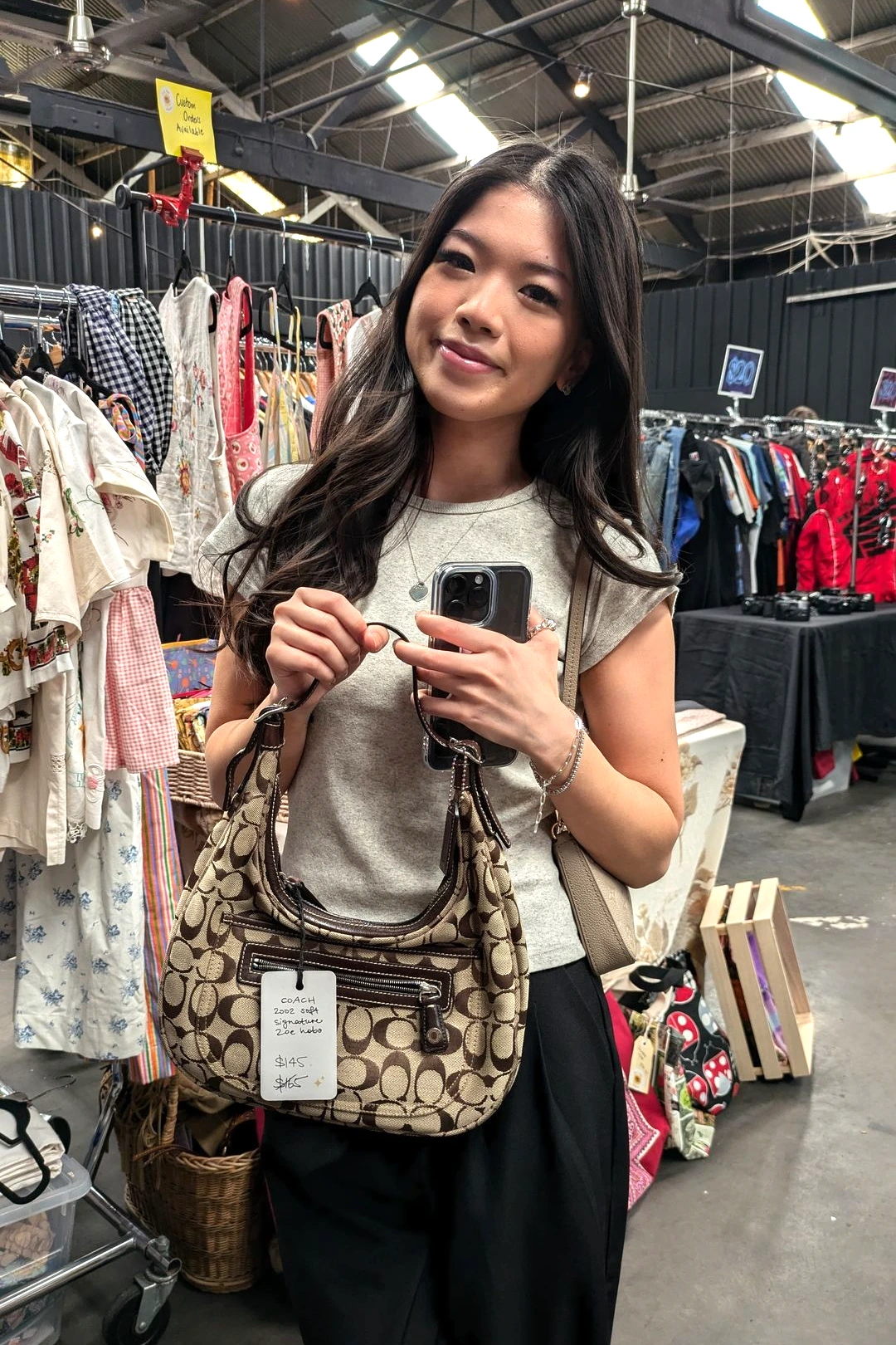 market customer photo